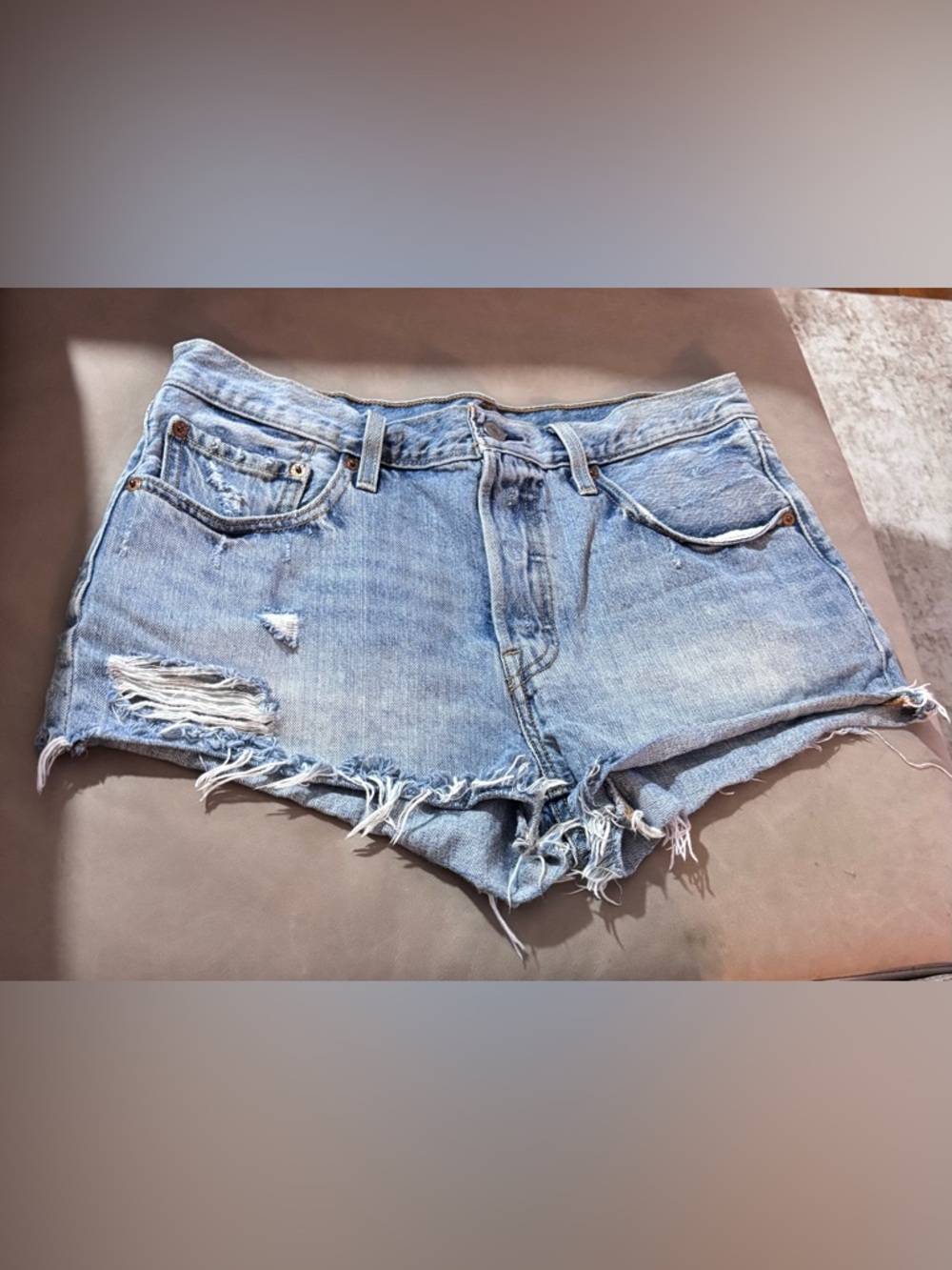 Levi’s 501 Cutoff Shorts sz 30